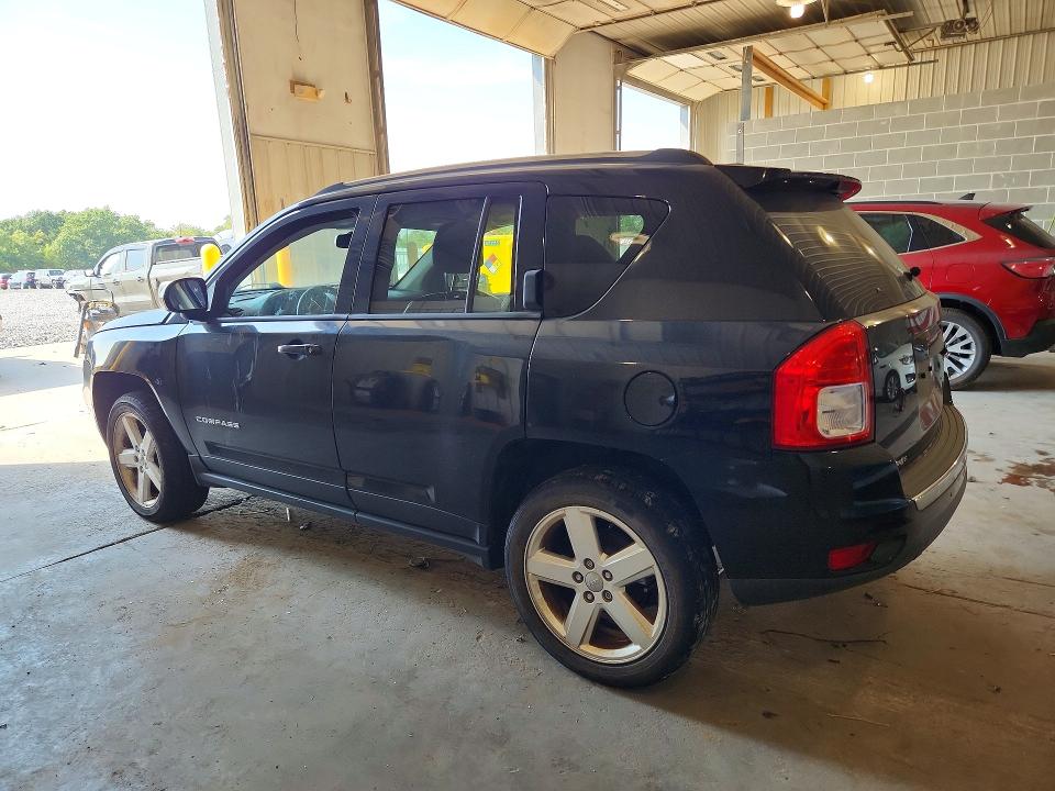 Photo 2 from auction – 2012 JEEP COMPASS with VIN 1C4NJCCB4CD554463