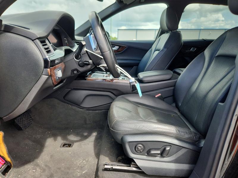 Zdjęcie 7 z aukcji – 2017 AUDI Q7 z VIN WA1LAAF70HD013270