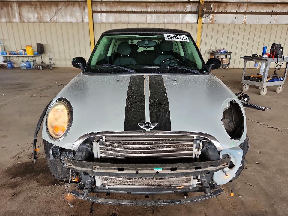 Photo 5 from auction – 2013 MINI COOPER with VIN WMWSU3C58DT371785