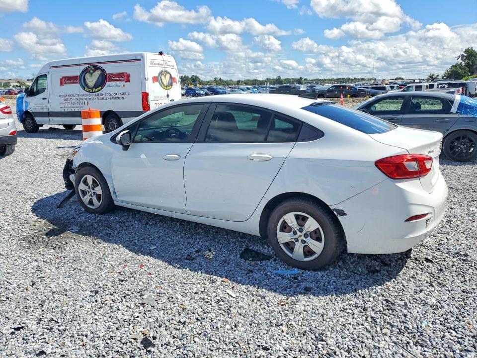 Снимка 2 от търг – 2018 CHEVROLET CRUZE с VIN 1G1BC5SM3J7199110