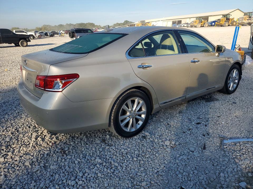 Photo 3 from auction – 2011 LEXUS ES with VIN JTHBK1EG0B2453362