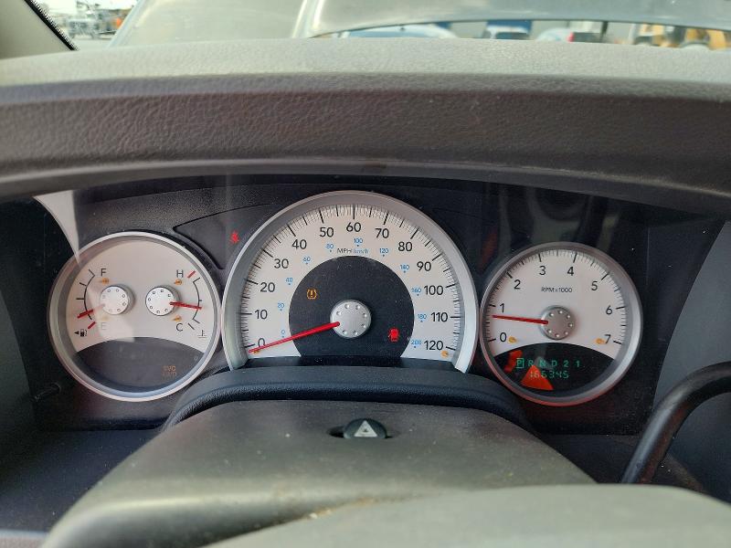 Photo 9 from auction – 2005 DODGE DURANGO with VIN 1D4HB48D05F513445