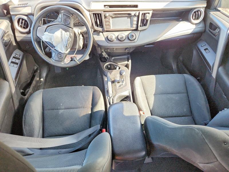 Снимка 8 от търг – 2018 TOYOTA RAV4 с VIN 2T3BFREVXJW764628