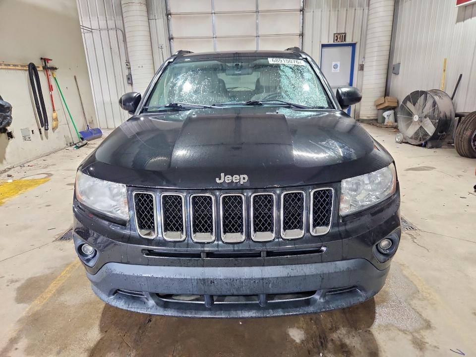 صورة رقم 5 من المزاد - 2011 JEEP COMPASS مع VIN 1J4NT1FA0BD193131