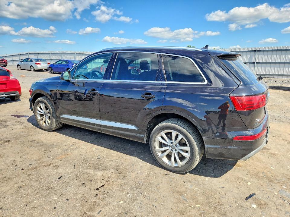 Photo 2 from auction – 2018 AUDI Q7 with VIN WA1LAAF7XJD040630