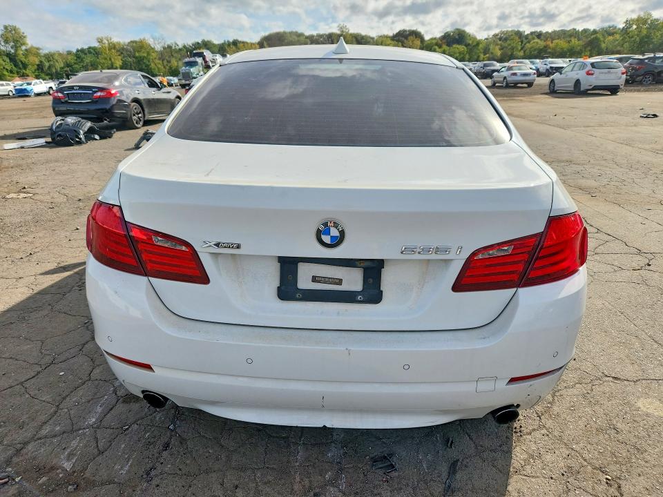 Снимка 6 от търг – 2013 BMW 535 с VIN WBAFU7C50DDU77831