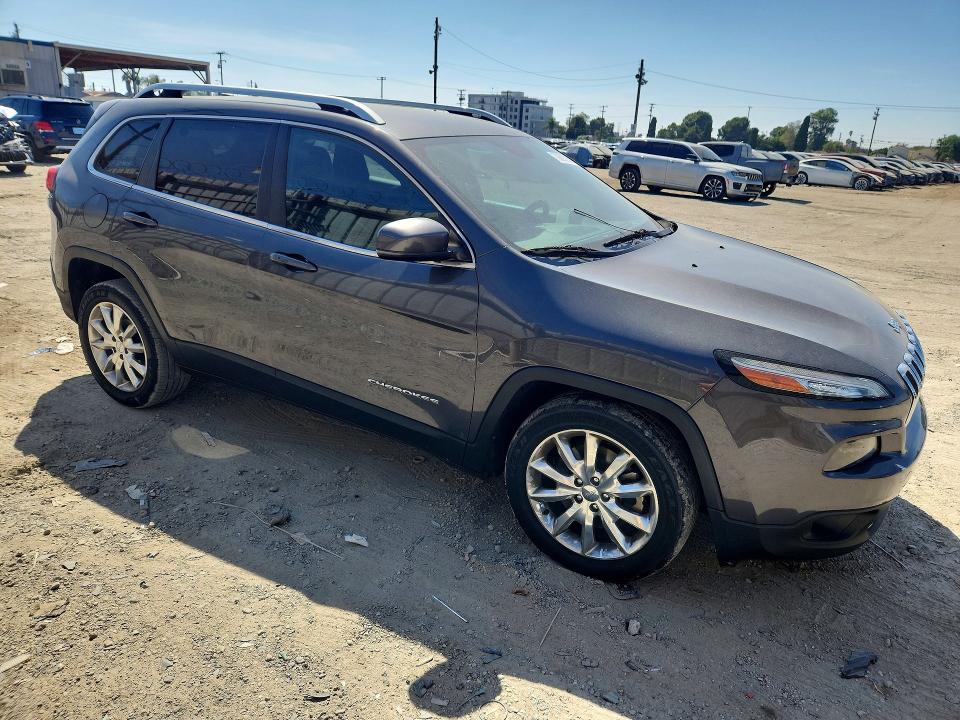 Photo 4 from auction – 2014 JEEP CHEROKEE with VIN 1C4PJLDB5EW314126