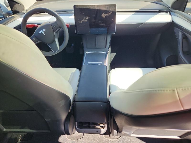 Foto 8 de la subasta – 2021 TESLA MODEL Y con VIN 7SAYGDED8RF008883