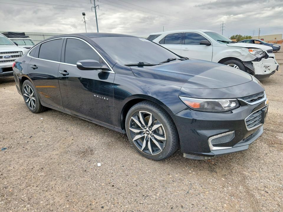 Photo 4 from auction – 2018 CHEVROLET MALIBU with VIN 1G1ZD5ST9JF293467