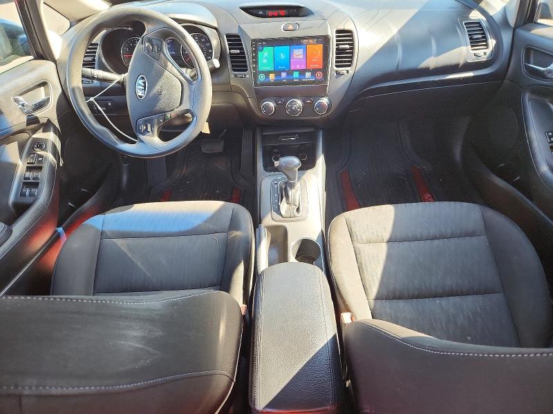 Foto 8 de la subasta – 2016 KIA FORTE con VIN KNAFX4A61G5608930