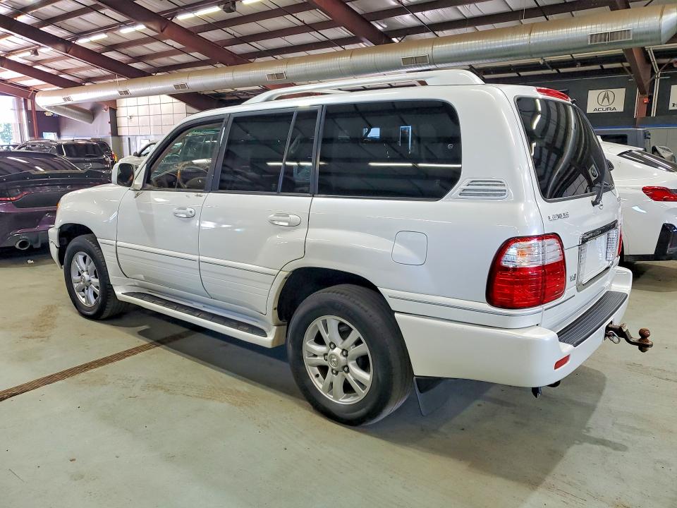 Photo 2 from auction – 2004 LEXUS LX 470 with VIN JTJHT00W343543665