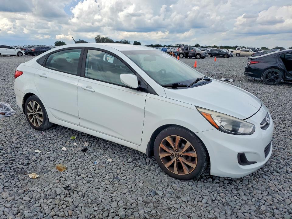 Photo 4 from auction – 2017 HYUNDAI ACCENT with VIN KMHCT4AE3HU342886