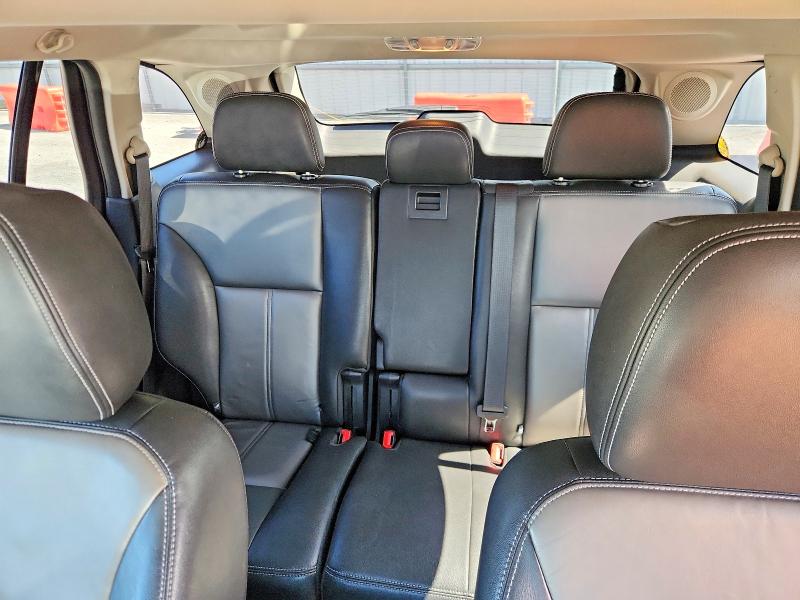 Снимка 10 от търг – 2011 FORD EDGE с VIN 2FMDK3AK3BBA08345