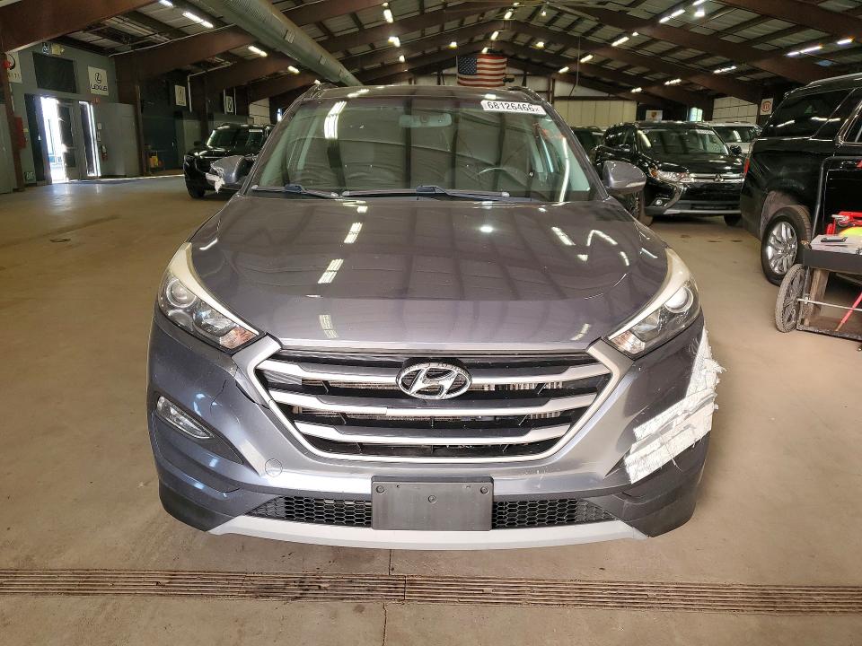 Photo 5 from auction – 2018 HYUNDAI TUCSON with VIN KM8J3CA25JU628543