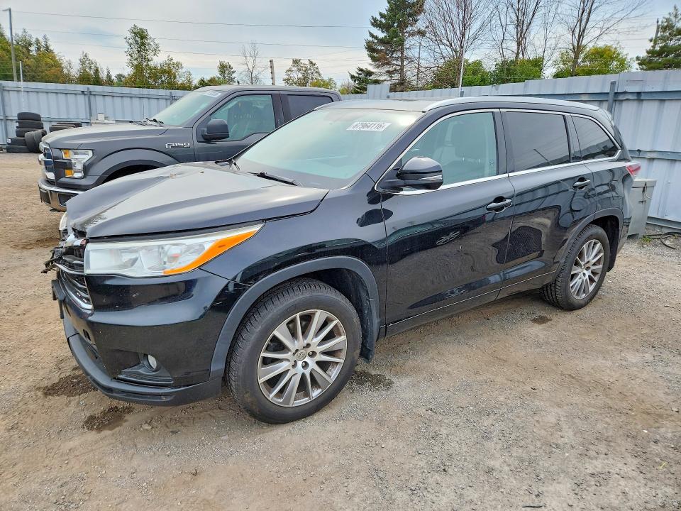 Снимка 1 от търг – 2015 TOYOTA HIGHLANDER с VIN 5TDJKRFHXFS222129