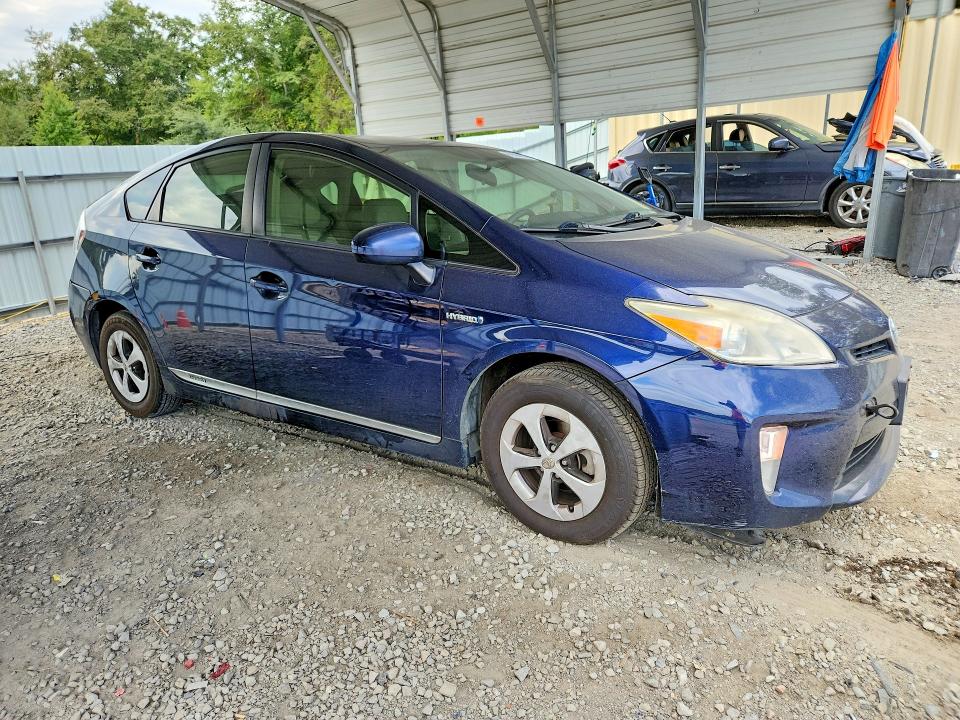 Photo 4 from auction – 2013 TOYOTA PRIUS with VIN JTDKN3DU7D0337313