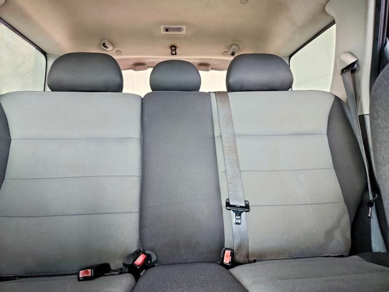 Photo 10 from auction – 2006 FORD ESCAPE with VIN 1FMYU02Z16KD19208