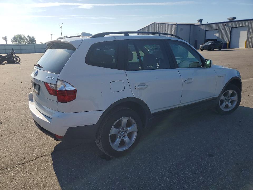 Foto 3 de la subasta – 2007 BMW X3 con VIN WBXPC93477WF26244