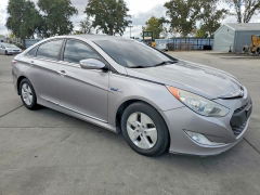 صورة رقم 4 من المزاد - 2012 HYUNDAI SONATA مع VIN KMHEC4A48CA031657