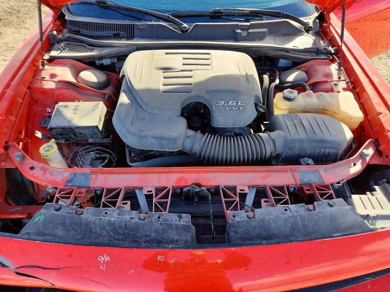 Снимка 11 от търг – 2018 DODGE CHALLENGER с VIN 2C3CDZGG8JH184274