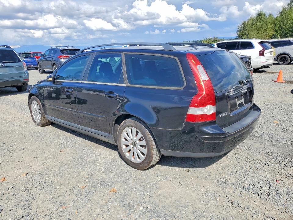 Photo 2 from auction – 2005 VOLVO V50 with VIN YV1MW382052067355