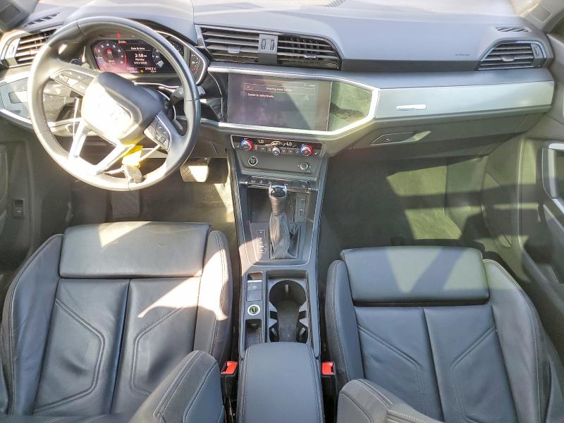 Снимка 8 от търг – 2021 AUDI Q3 с VIN WA1DECF36M1013089