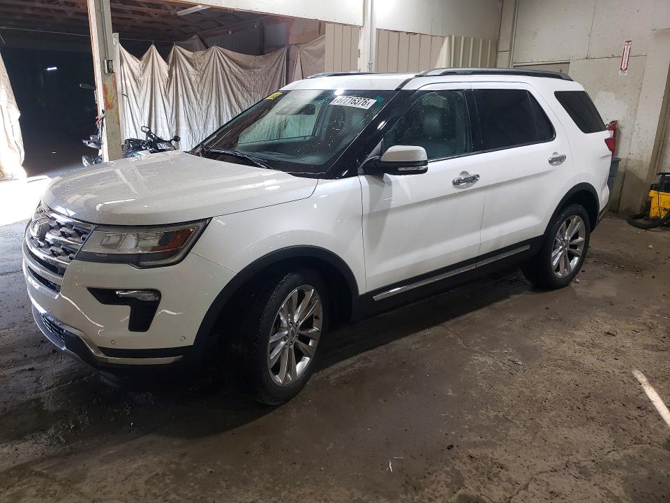 FORD EXPLORER 2018 with VIN 1FM5K8F86JGB74722 - Photo from auction