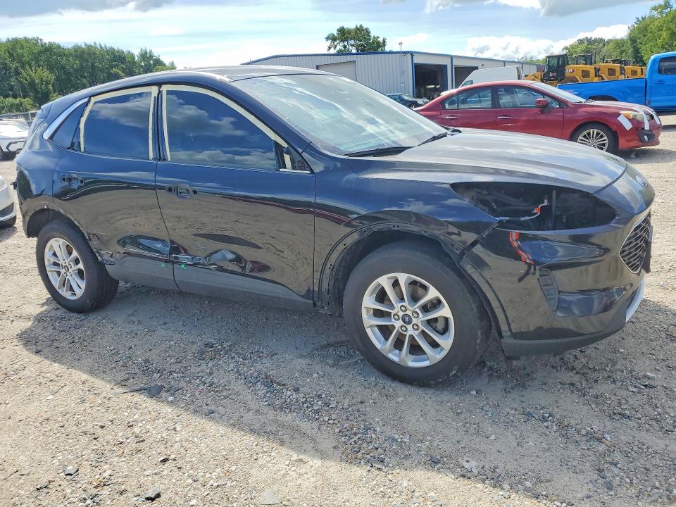 Photo 4 from auction – 2020 FORD ESCAPE with VIN 1FMCU9G67LUA32145