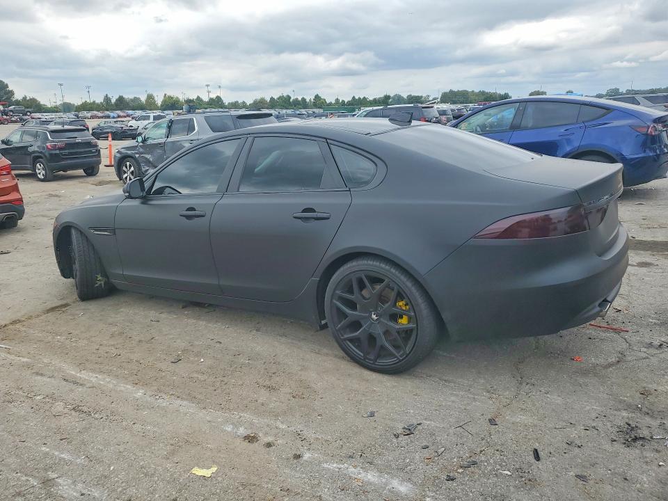 Foto 2 de la subasta – 2017 JAGUAR XF con VIN SAJBJ4BV6HCY30970