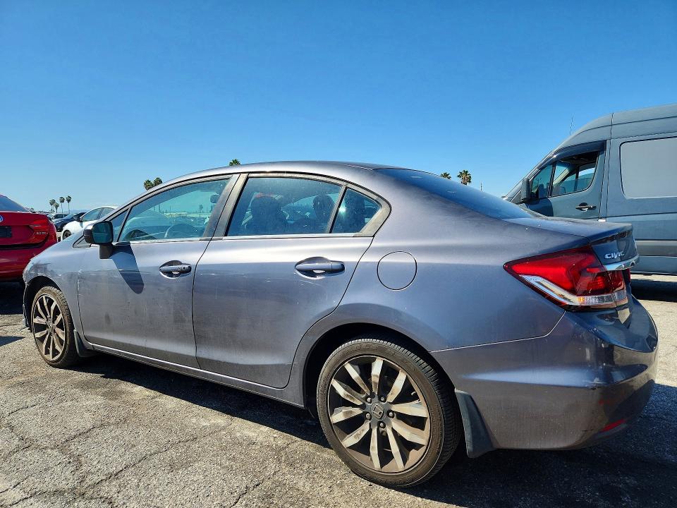 Photo 2 from auction – 2015 HONDA CIVIC with VIN 2HGFB2F99FH524792