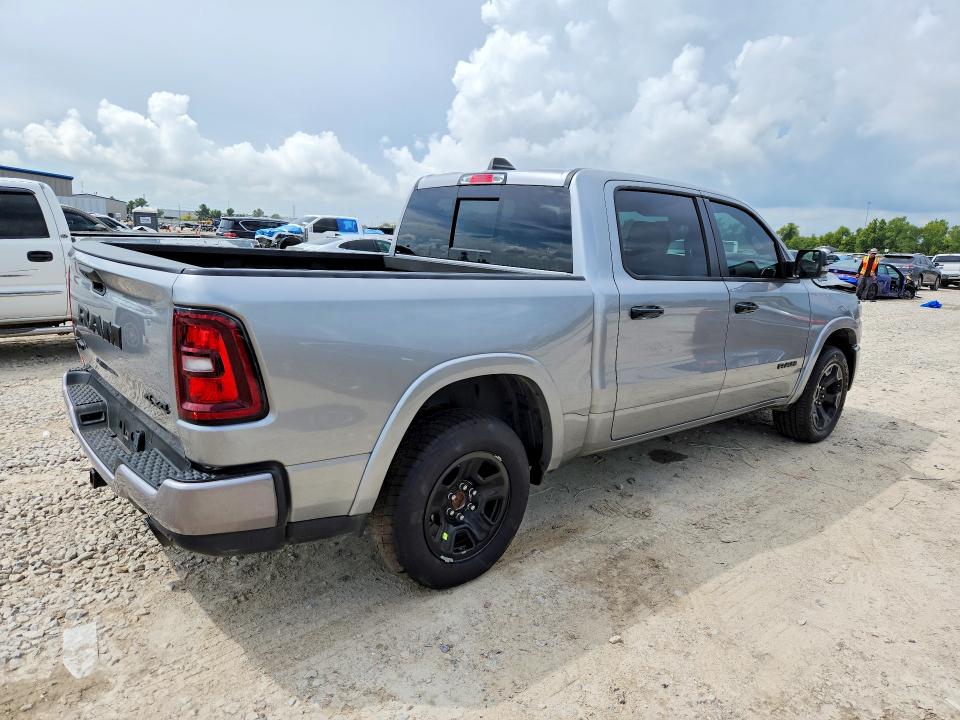 Photo 3 from auction – 2025 RAM 1500 with VIN 1C6SRFFP3SN552692