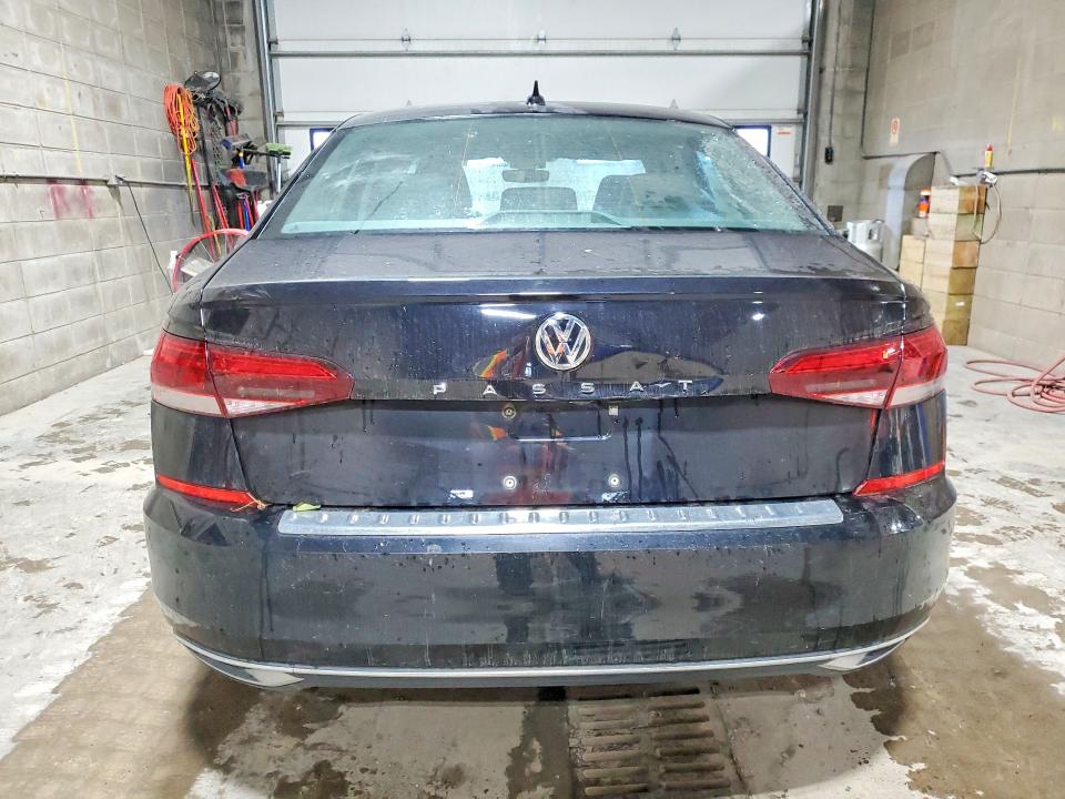 Photo 6 from auction – 2022 VOLKSWAGEN PASSAT with VIN 1VWSA7A36NC008324