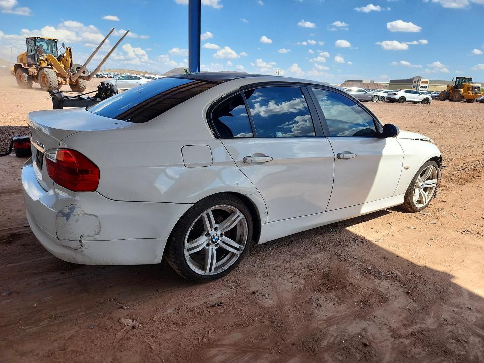 Photo 3 from auction – 2007 BMW 328 with VIN WBAVA33597KX82158