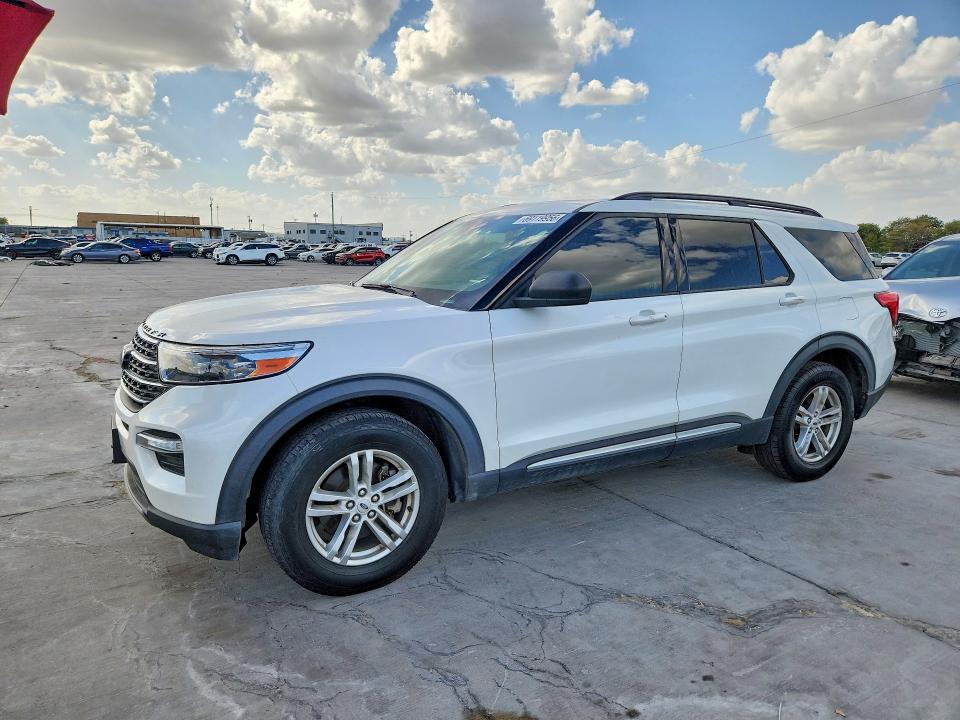 FORD EXPLORER 2020 with VIN 1FMSK8DH3LGB60110 - Photo from auction