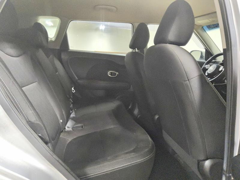 Foto 10 de la subasta – 2016 KIA SOUL con VIN KNDJN2A27G7841140
