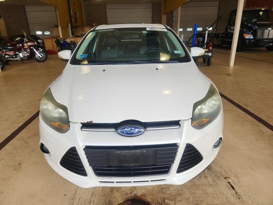 Photo 5 from auction – 2013 FORD FOCUS with VIN 1FADP3J28DL368094