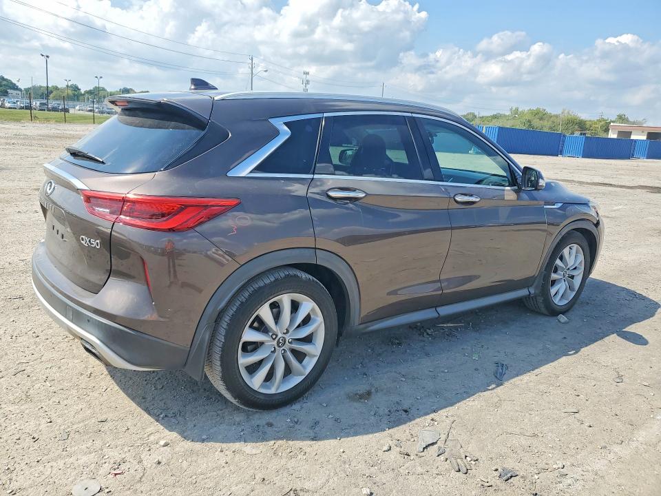Photo 3 from auction – 2019 INFINITI QX50 with VIN 3PCAJ5M32KF119501