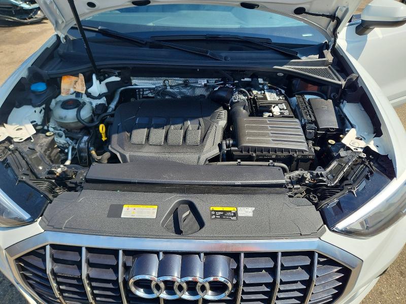 Photo 12 from auction – 2022 AUDI Q3 with VIN WA1AUCF33N1148196