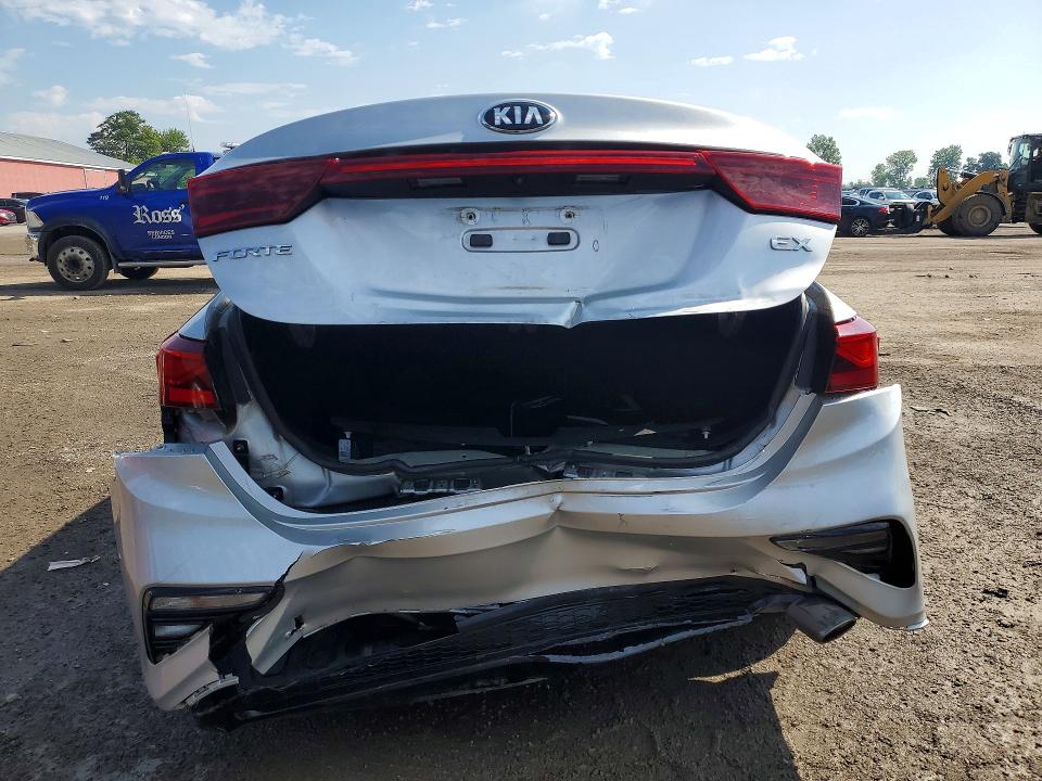 Photo 6 from auction – 2019 KIA FORTE with VIN 3KPF54AD9KE082390