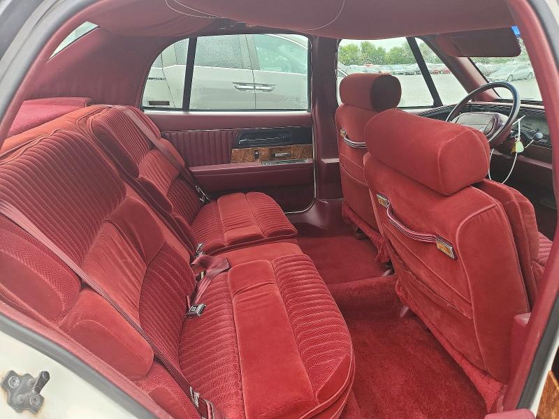 Снимка 10 от търг – 1992 BUICK PARK AVENUE с VIN 1G4CW53L4N1623035