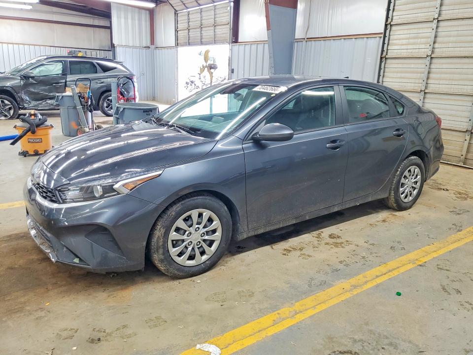 KIA FORTE 2022 с VIN 3KPF24AD1NE452096 - Фото с аукциона