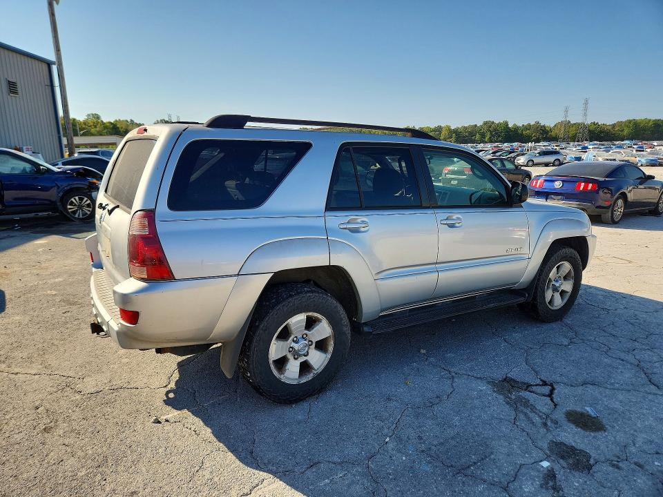 Photo 3 from auction – 2004 TOYOTA 4RUNNER with VIN JTEBT14R948013864