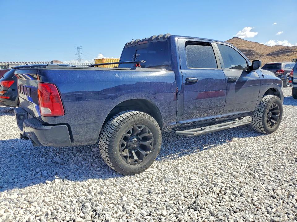 Foto 3 de la subasta – 2015 RAM 1500 con VIN 1C6RR7LMXFS716607