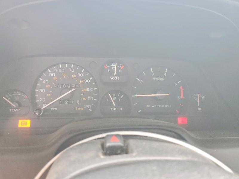 Photo 9 from auction – 1996 FORD THUNDERBIRD with VIN 1FALP62W7TH161941
