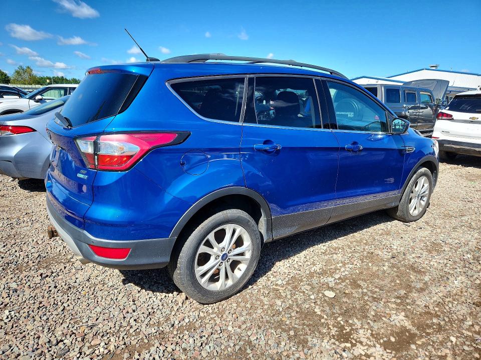 Снимка 3 от търг – 2017 FORD ESCAPE с VIN 1FMCU9G97HUC29379