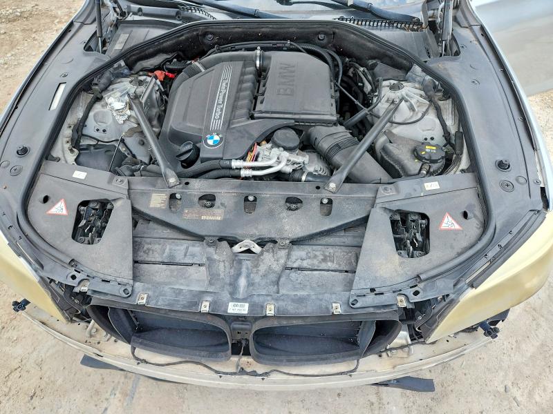 Photo 11 from auction – 2014 BMW 740 with VIN WBAYE4C50ED138749