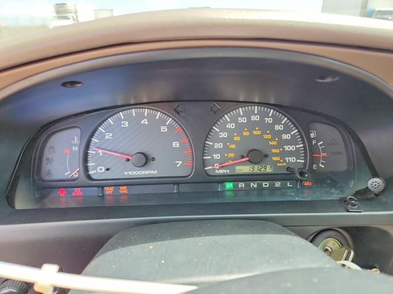 Снимка 9 от търг – 2001 TOYOTA 4RUNNER с VIN JT3GN86RX10216304