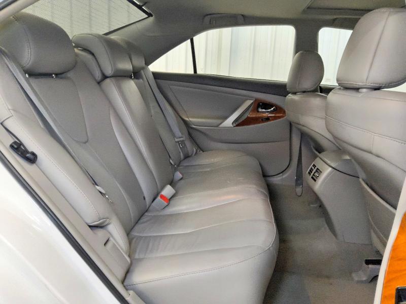 Photo 10 from auction – 2011 TOYOTA CAMRY with VIN 4T1BK3EK2BU618880