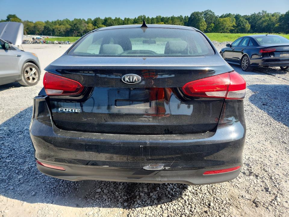 Photo 6 from auction – 2017 KIA FORTE with VIN 3KPFL4A76HE075180