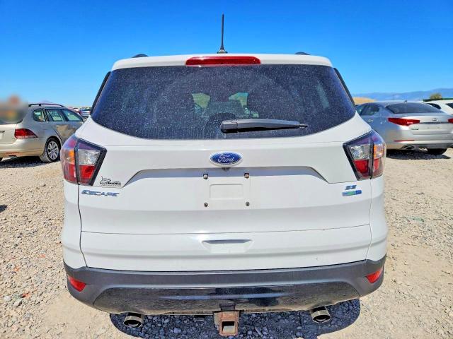 Photo 6 from auction – 2018 FORD ESCAPE with VIN 1FMCU9GD2JUA55831